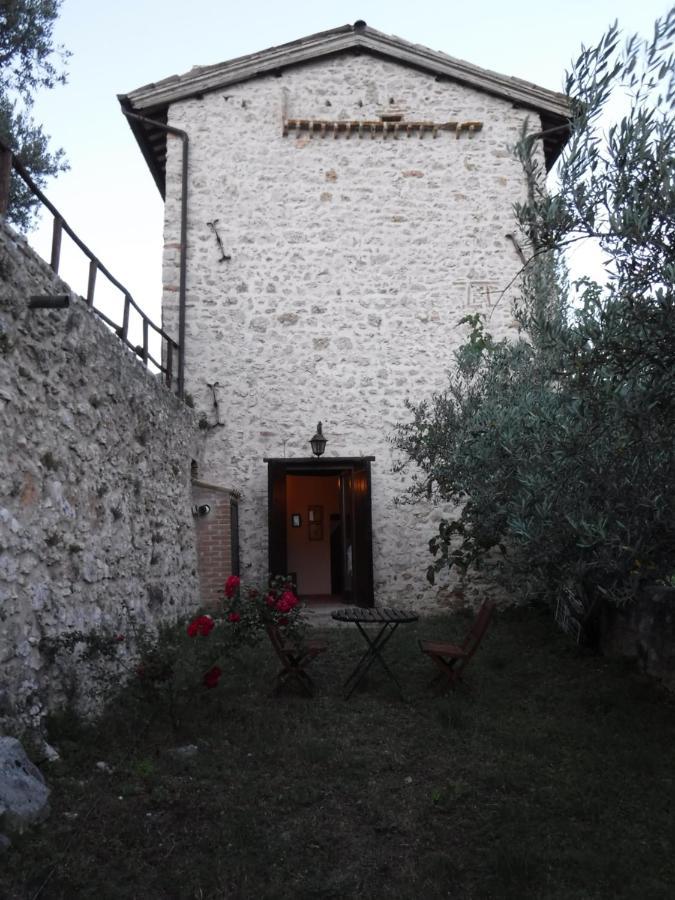 Agriturismo Il Casalino Spoleto Luaran gambar