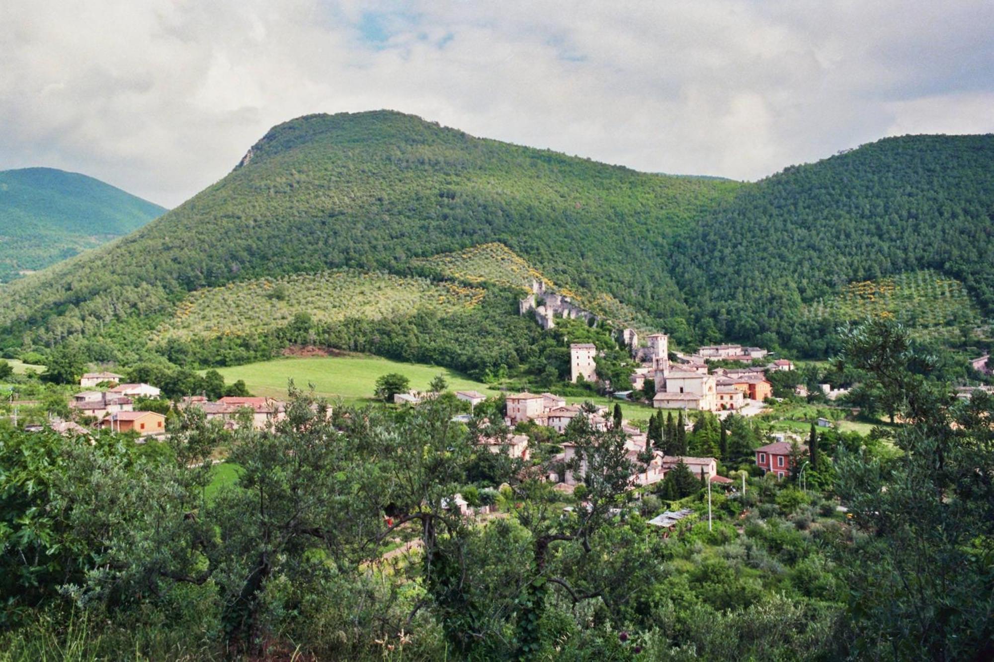 Agriturismo Il Casalino Spoleto Luaran gambar